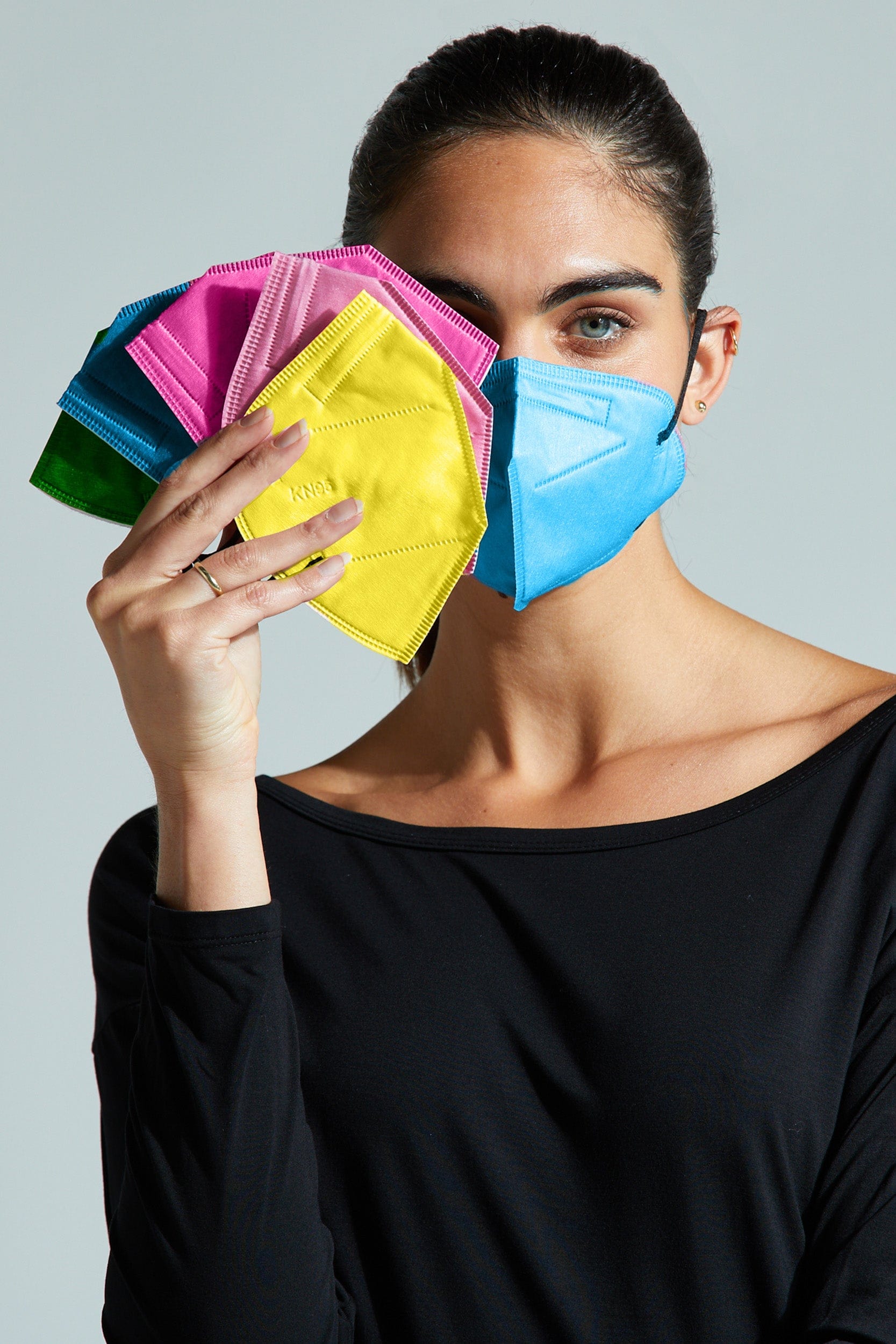 <transcy>Masques pour le visage Electric Hues Variety KN95 - Paquet de 10</transcy>